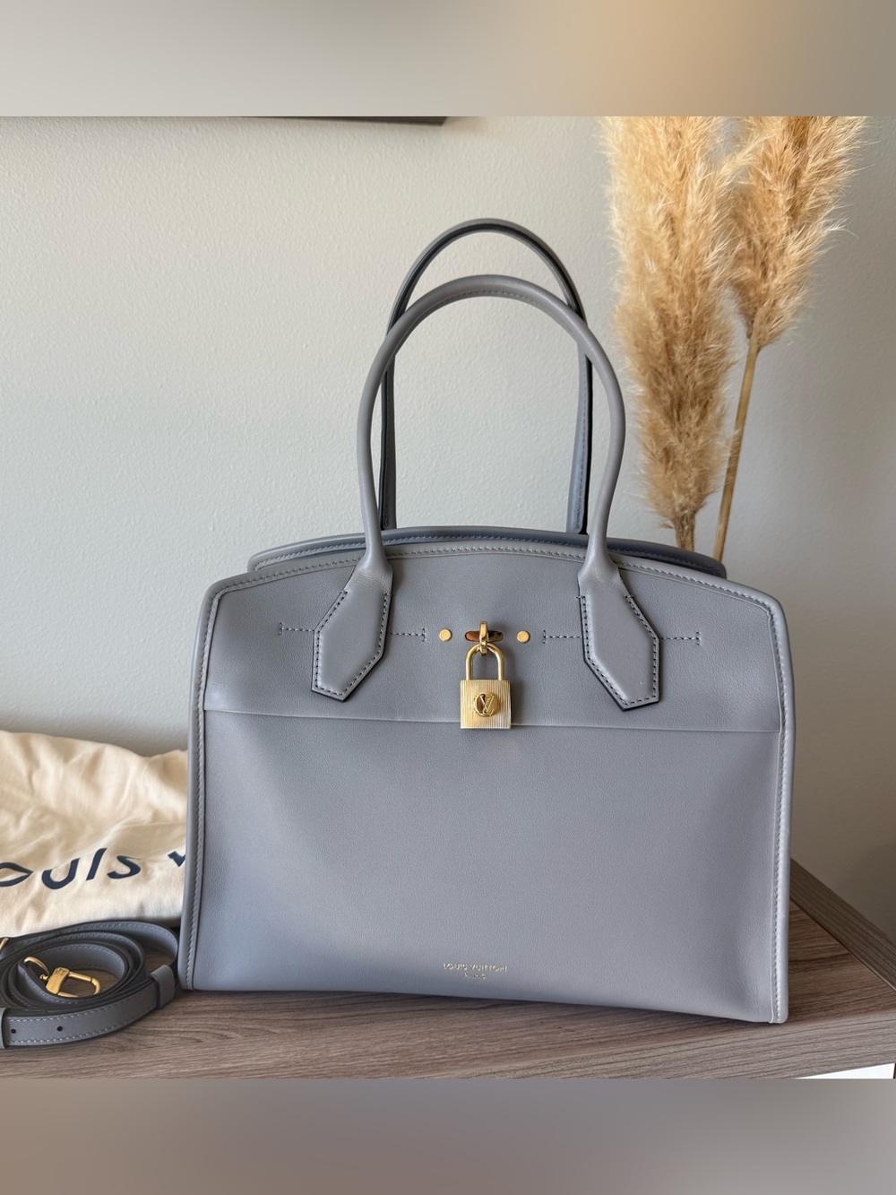Louis Vuitton MM City Steamer Soft - Gray